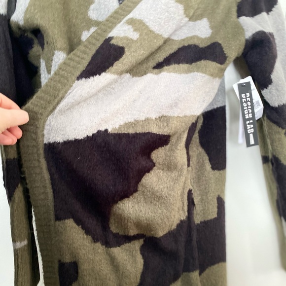 COPY - Design Lab NWT Camo open cardigan size large - Picture 5 of 7